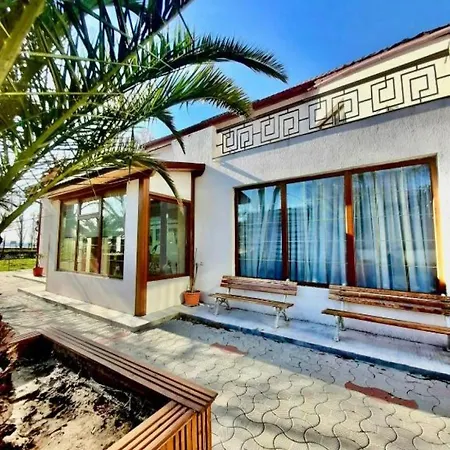 Guest house Vila Miluna Mamaia