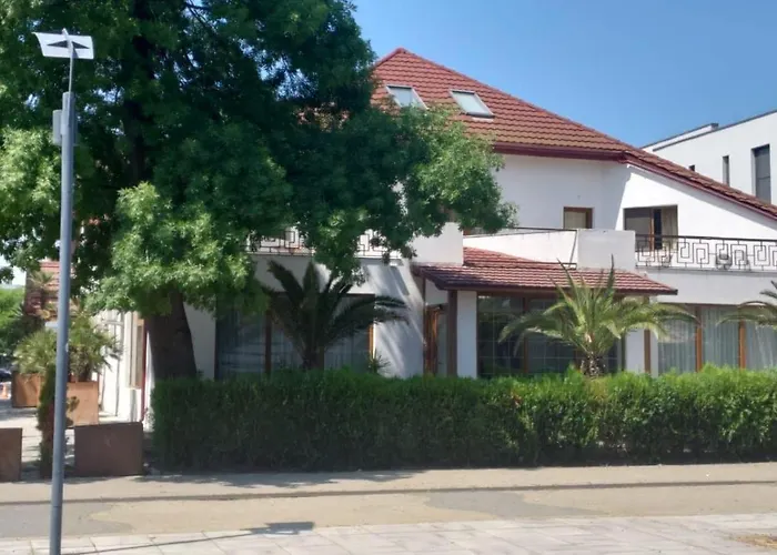 Guest house Vila Miluna Mamaia